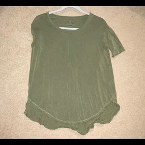 T- shirt